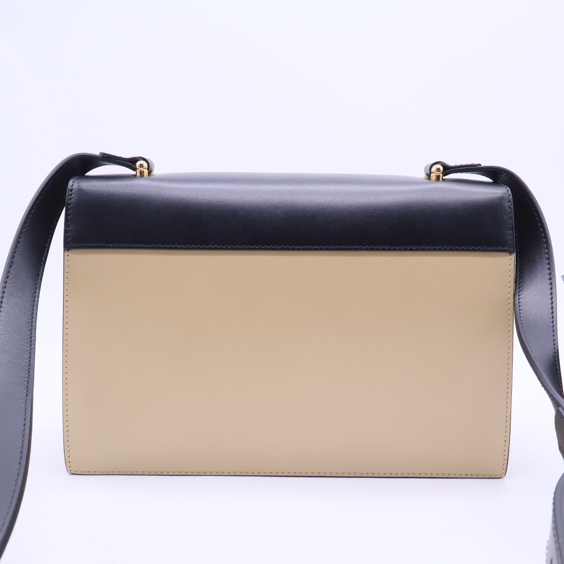 Zumi Flap Shoulder Bag Leather Small B20225