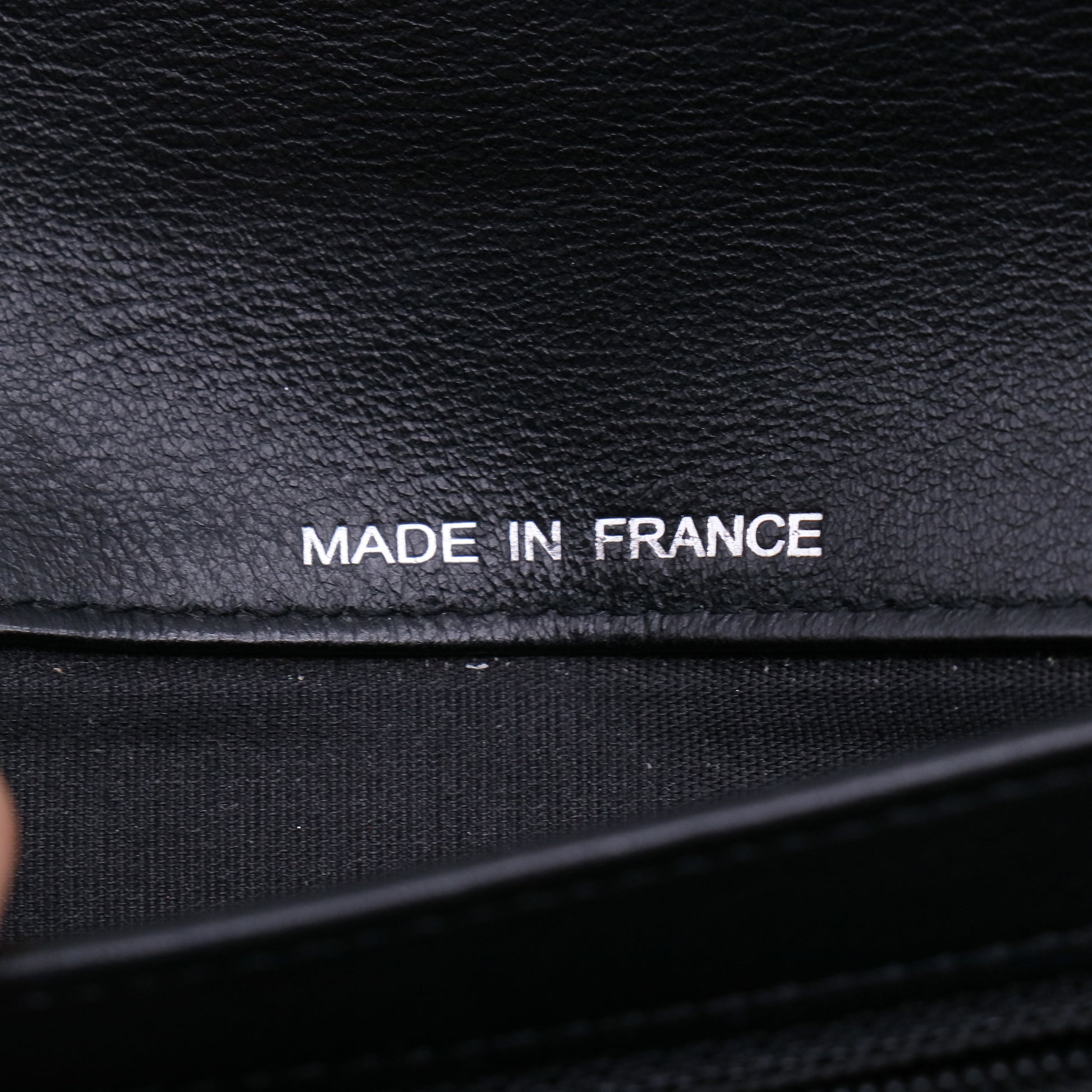 Chanel Grained Calfskin Filigree CC Flap Long Wallet W21400