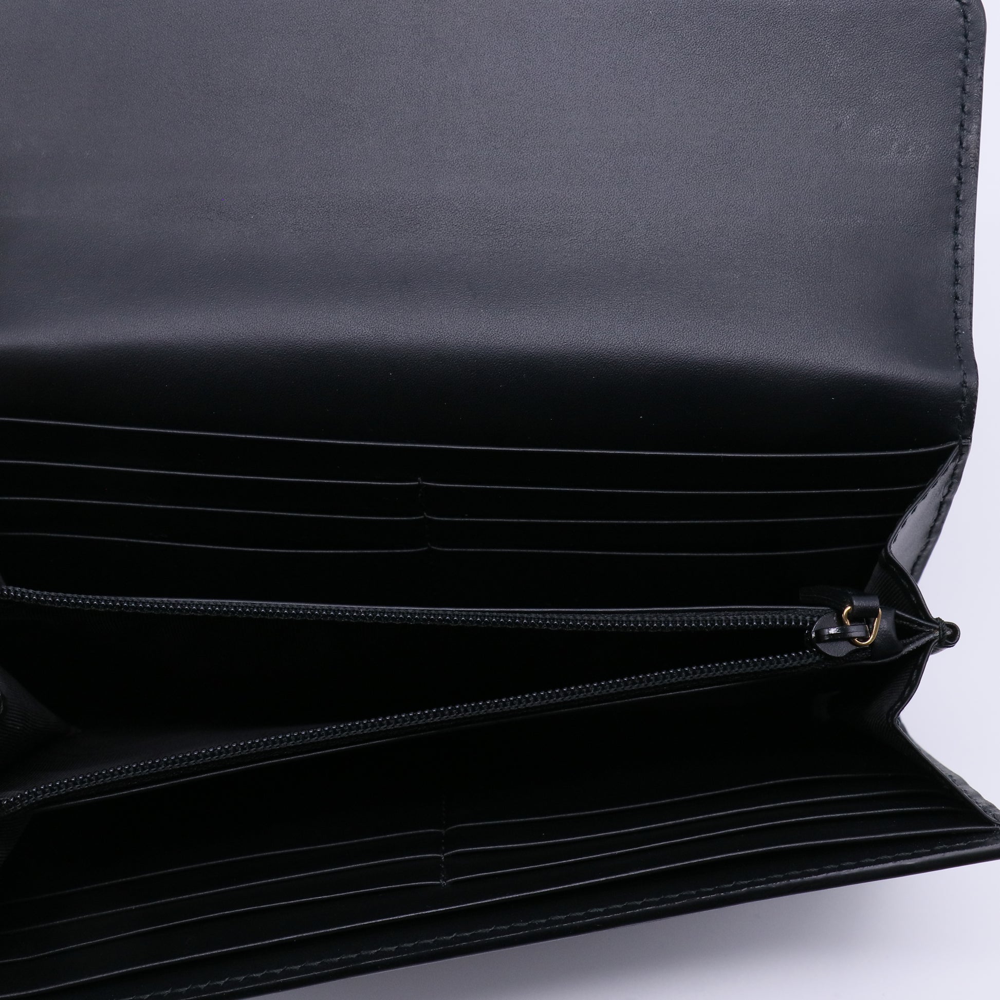 Gucci Interlocking G Signature Leather Continental Wallet W21377