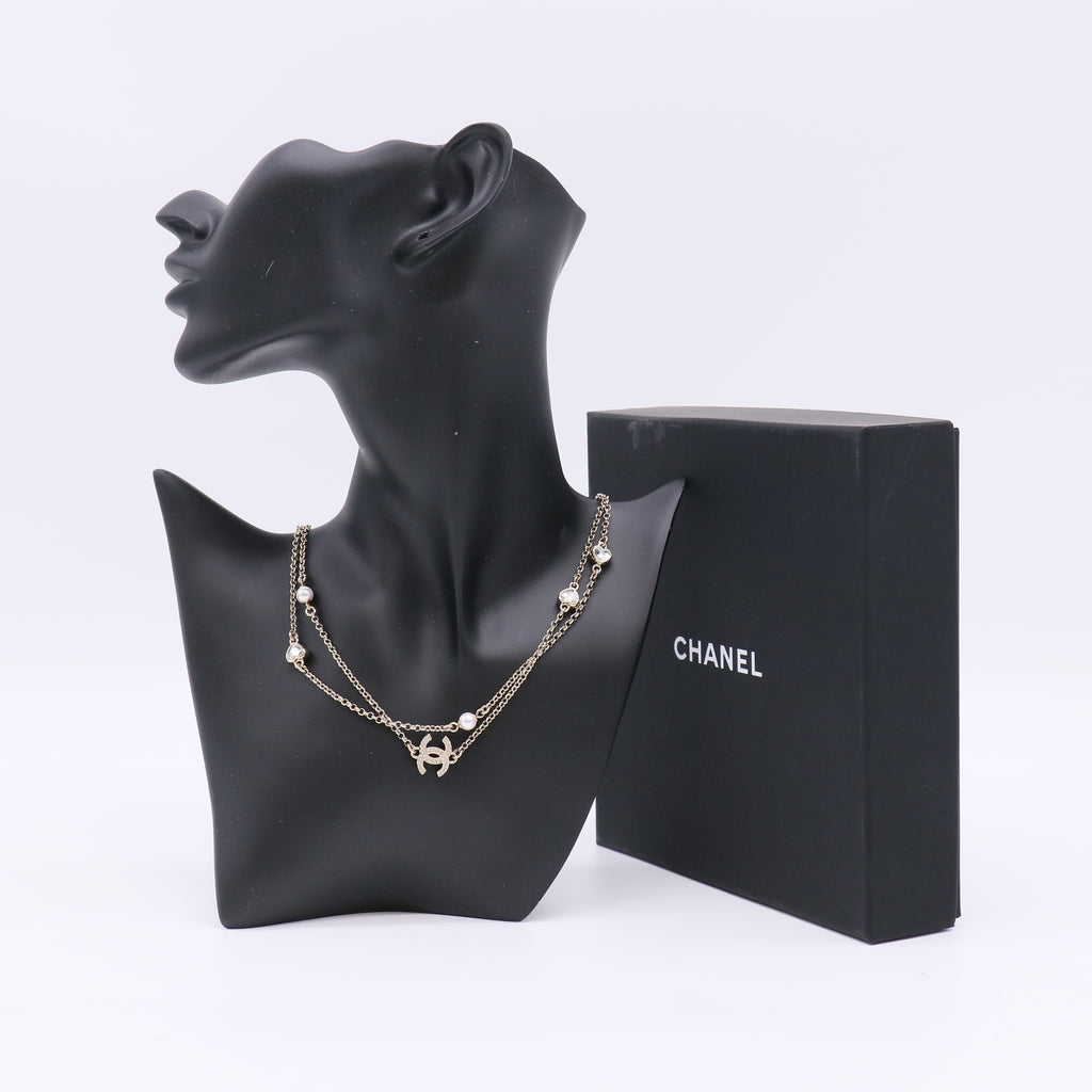 Chanel Pearl Crystal CC Heart Chain Necklace Gold twins LDZ298