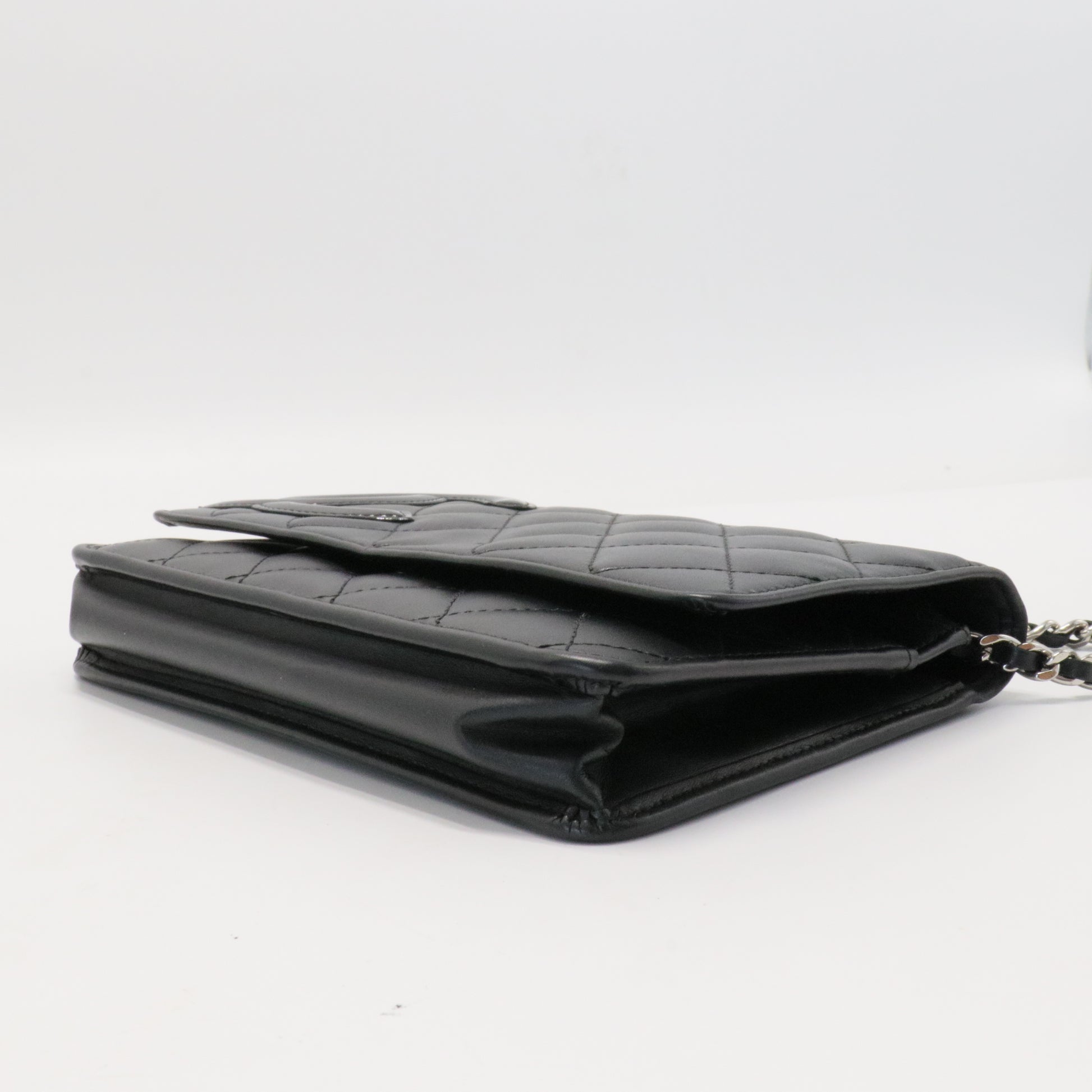 Ligne Cambon Wallet On Chain