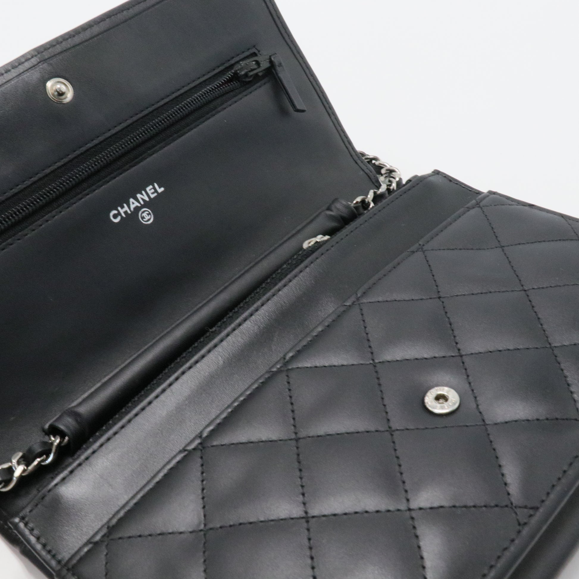 Ligne Cambon Wallet On Chain