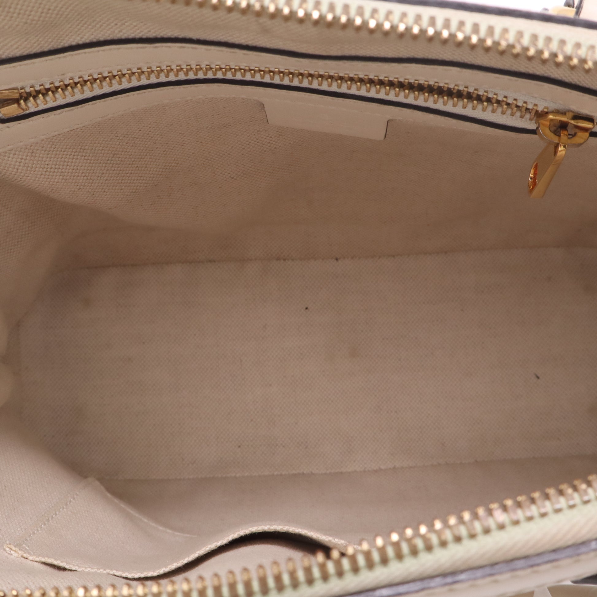Gucci Boarded Plutone Calfskin Small Horsebit 1955 Top Handle Bag Mystic White twins LDZ300