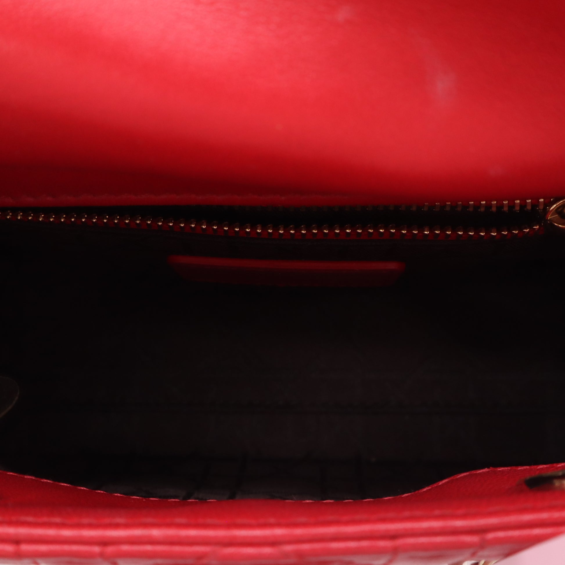 Christian Dior
Lady Dior Bag Cannage Quilt Lambskin Mini twins LDJ4927
