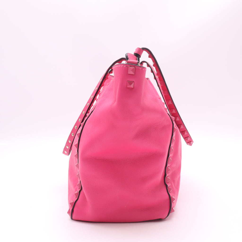 Valentino Garavani Vitello Rockstud Trapeze Tote Bag B22544