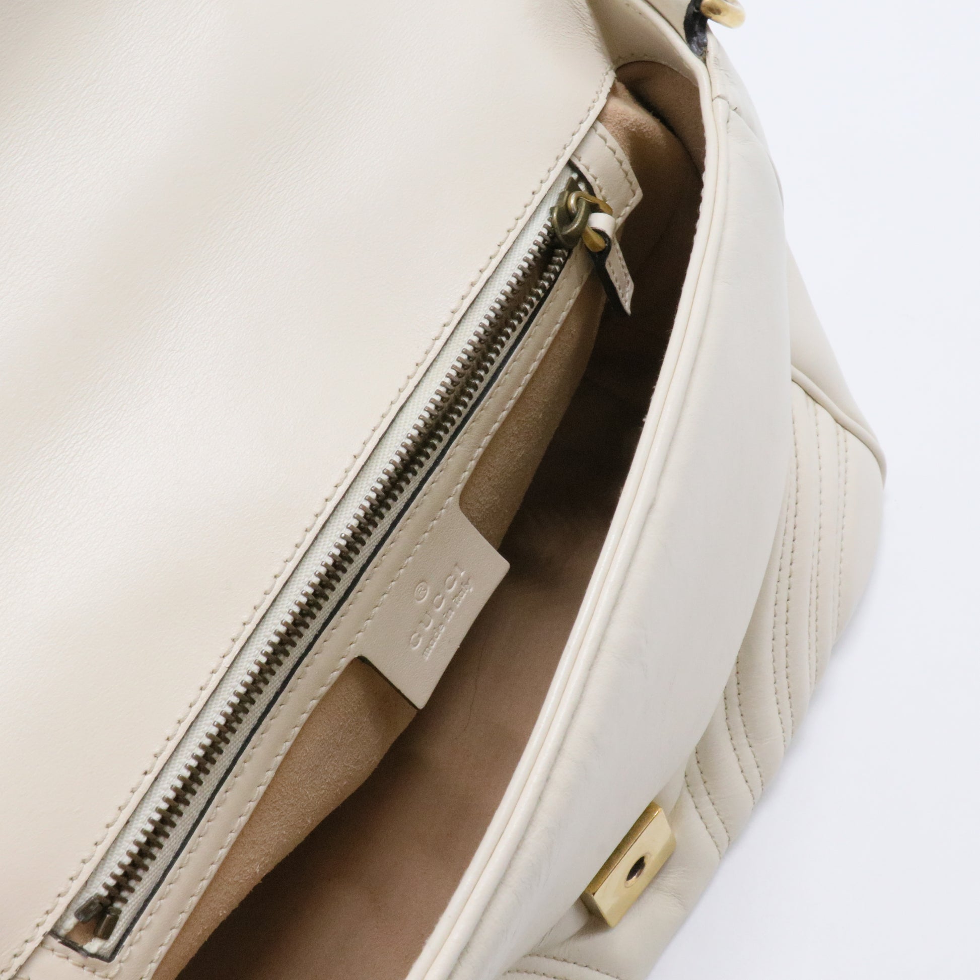 GG Marmont Top Handle Flap Bag Matelasse Leather Small