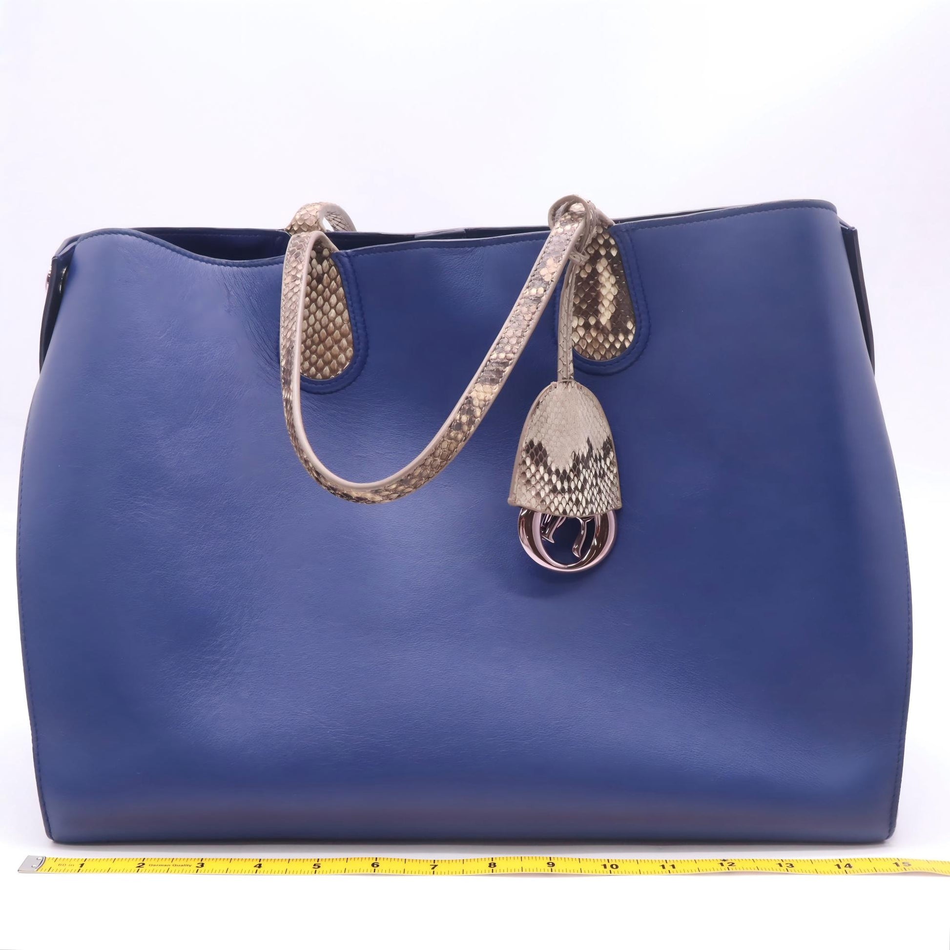 Christian Dior

Python-Trimmed Addict Tote twins B23010