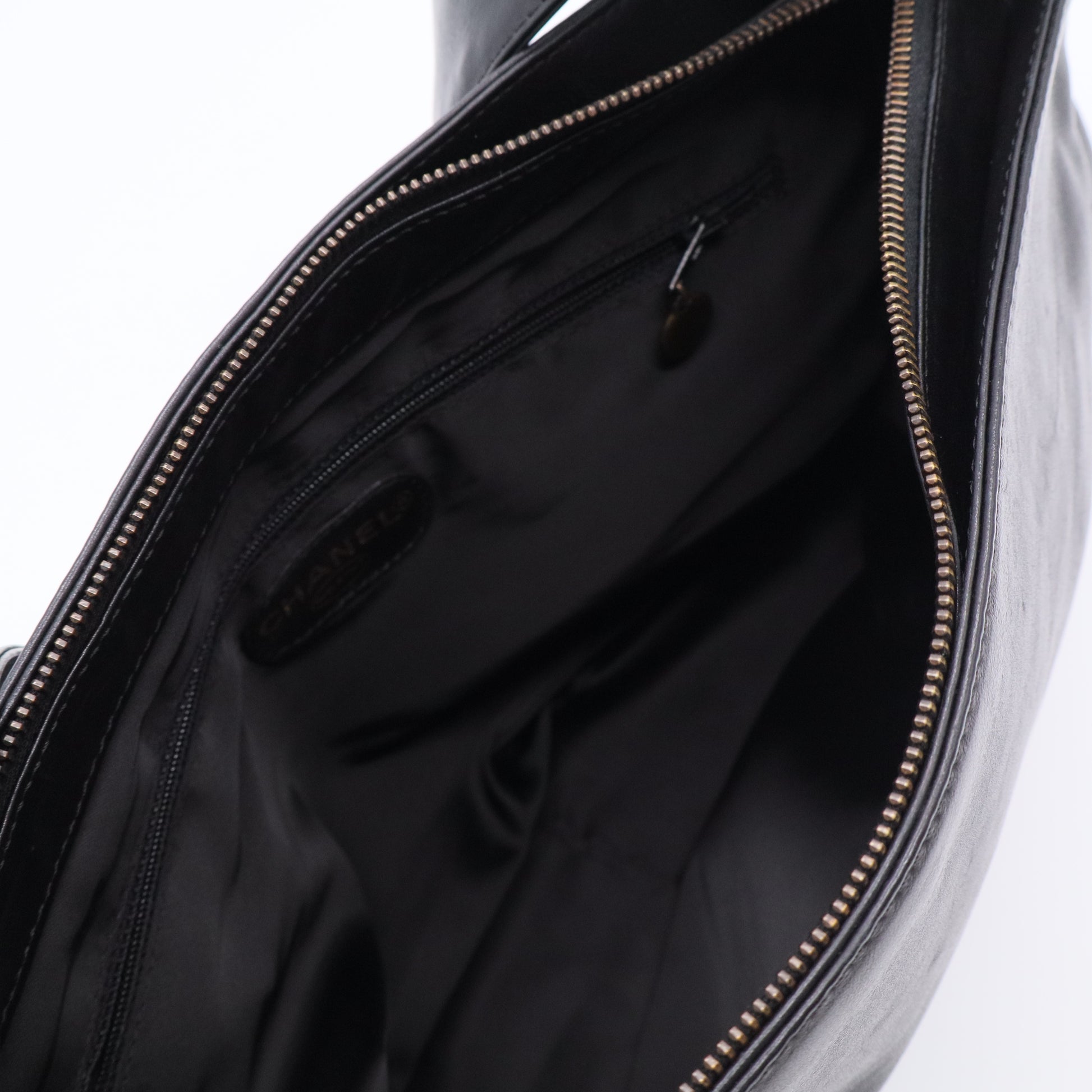 CC Tassel Messenger Bag