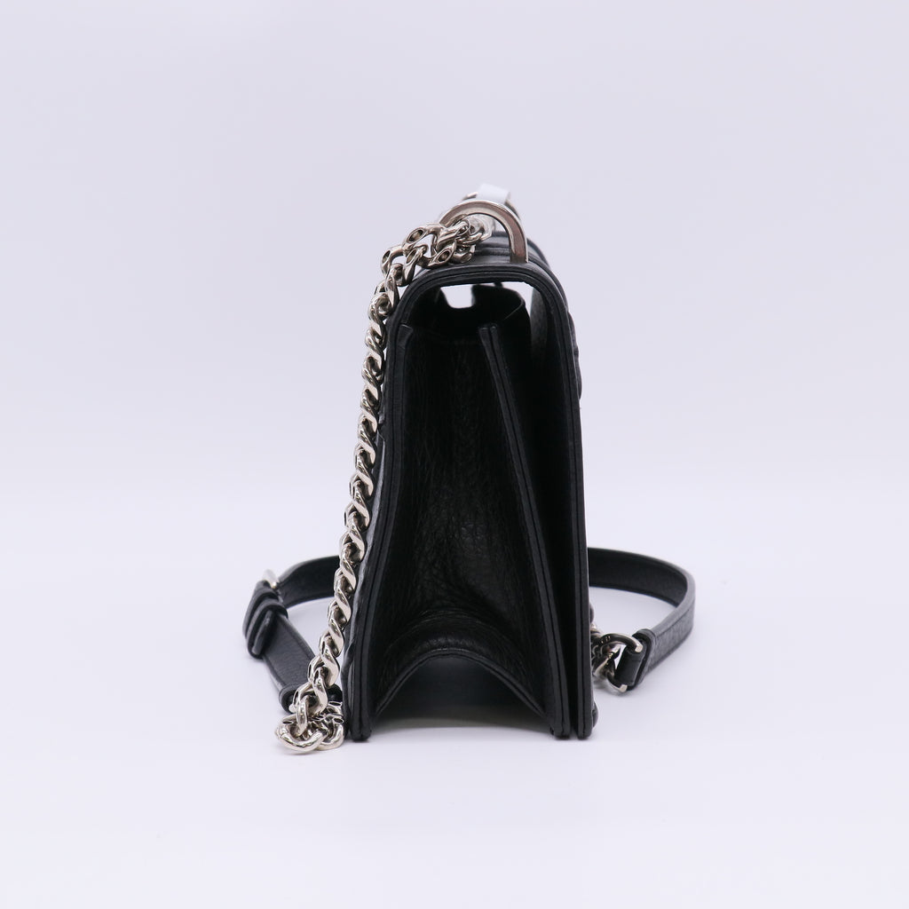 Diorama Flap Bag Grained Calfskin Medium B23900