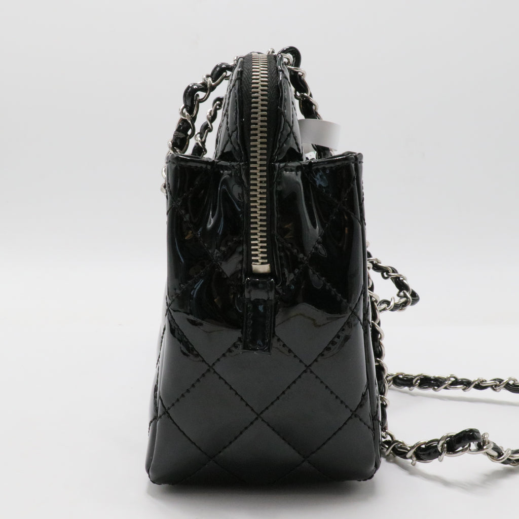 Chanel Black Quilted Vintage Tote Bag