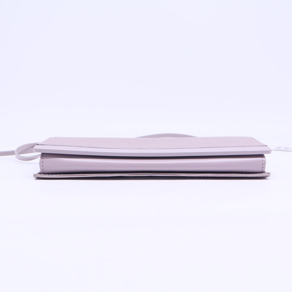 Louis Vuitton Epi Nocturne PM Lilac B20940