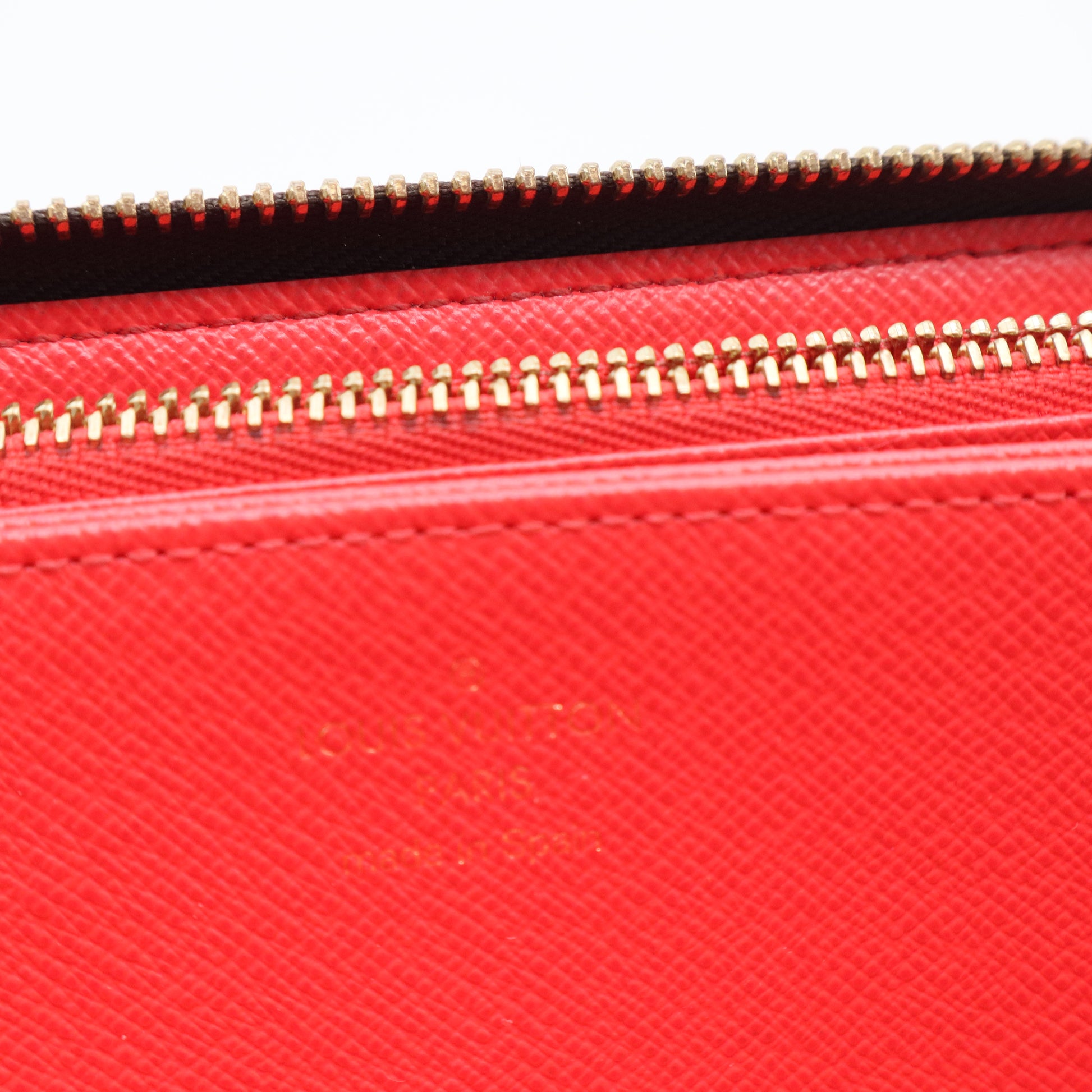 Zippy Wallet Limited Edition Damier