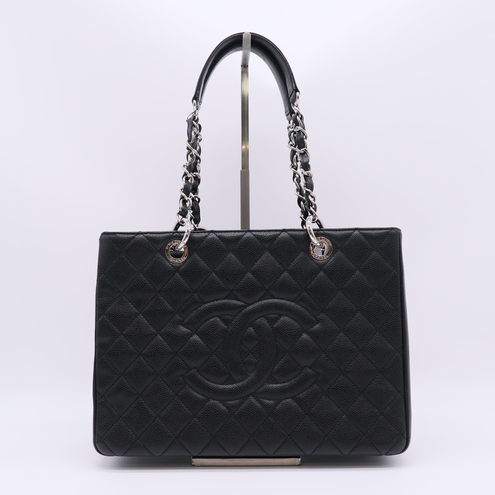 Chanel Grand Shopping Tote (GST) Bag B23119