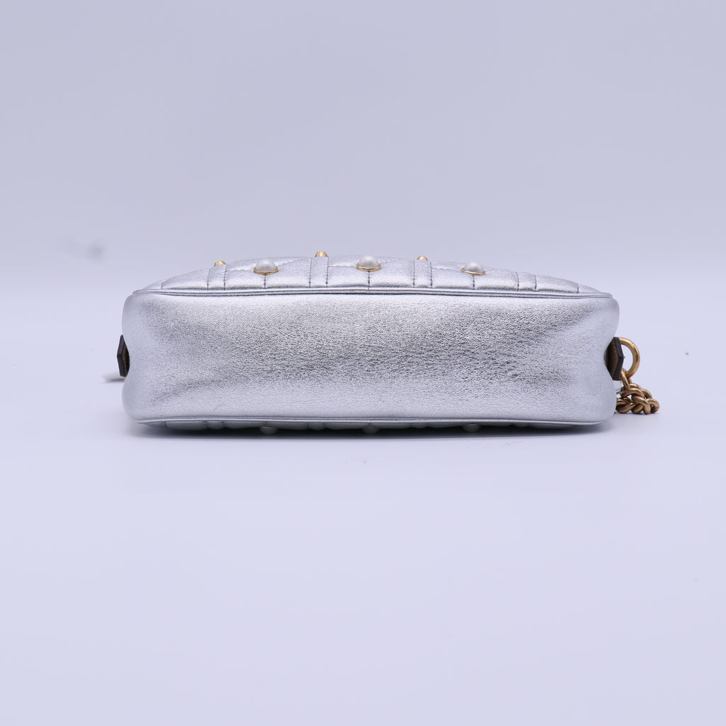 Gucci GG Marmont Pearl Studded Matelass Leather Crossbody Bag B21899