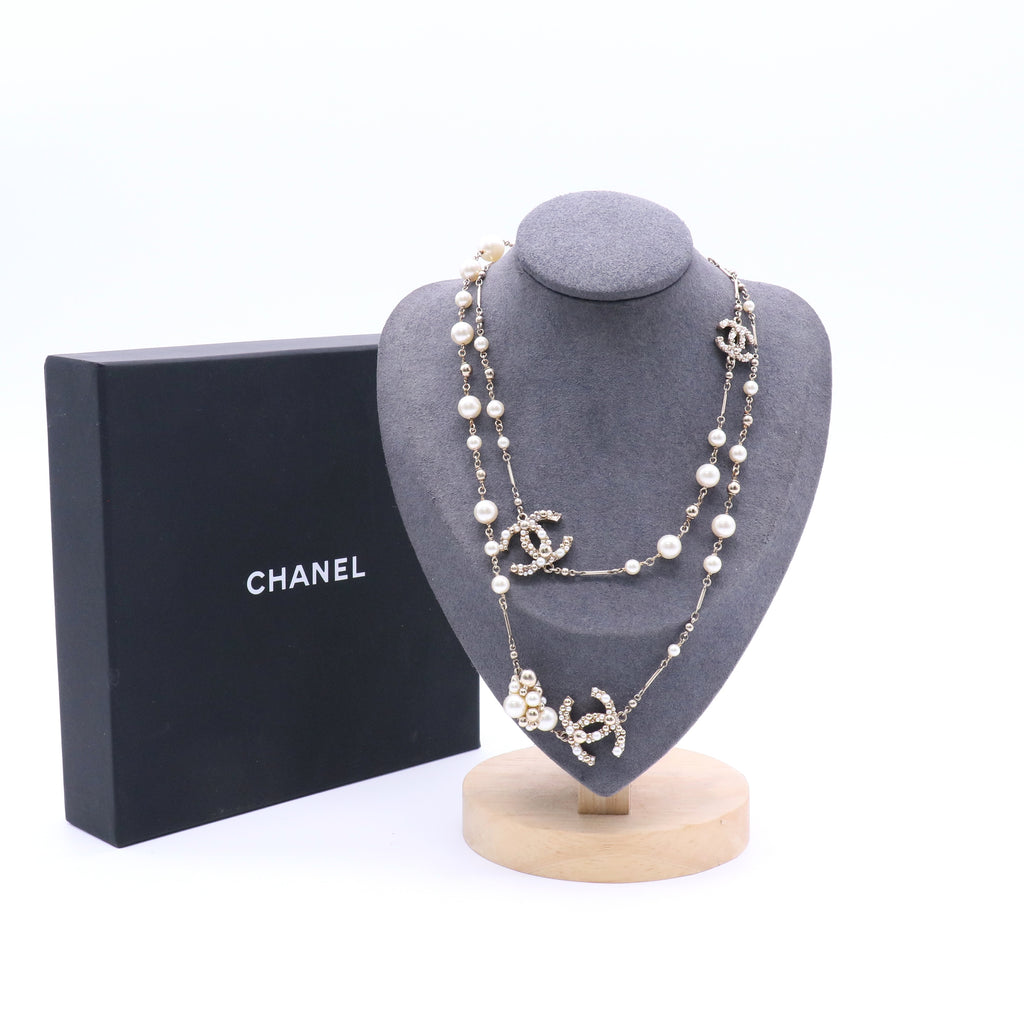 Pearl Crystal Bead CC Long Necklace Black Silver twins