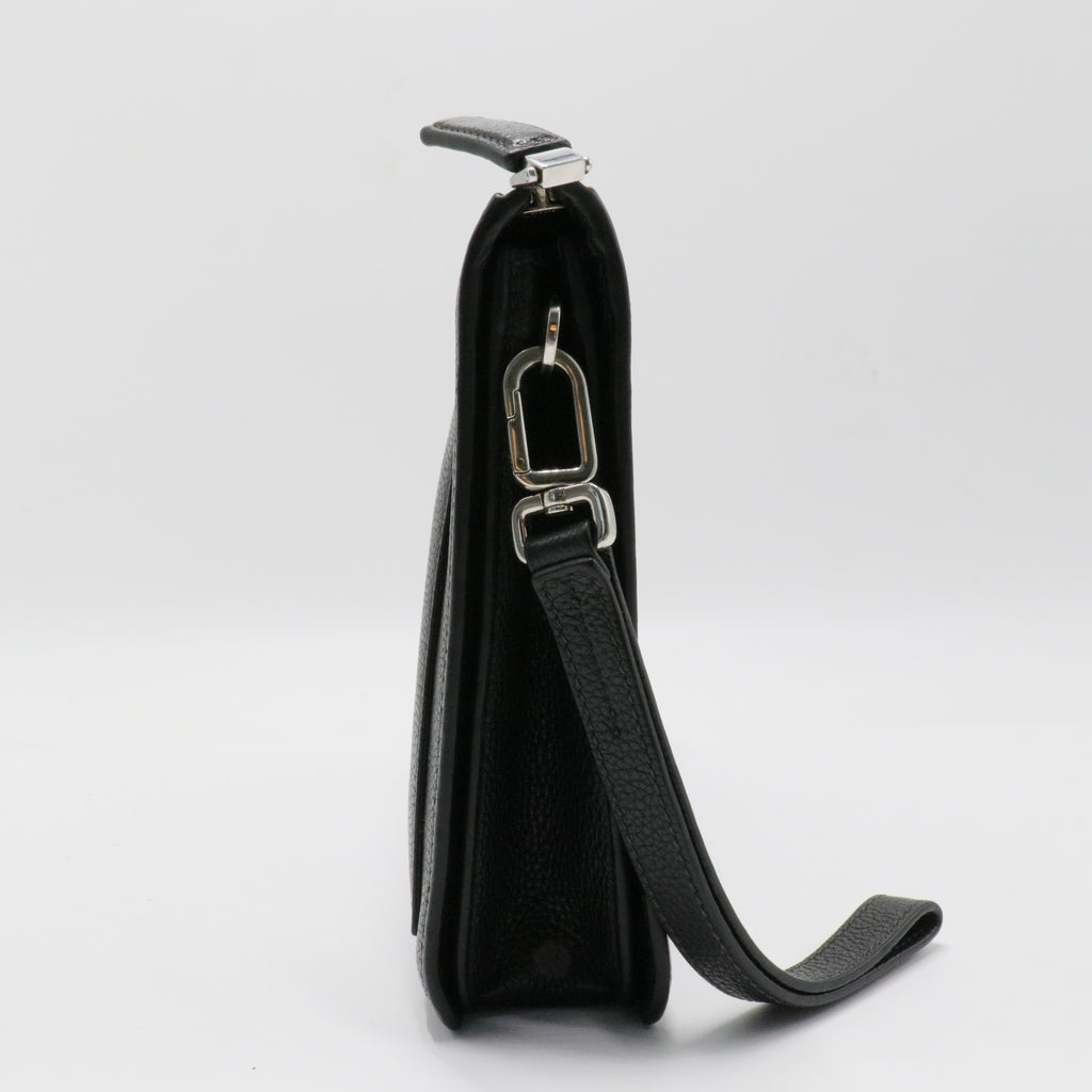 Saffiano enamel triangle logo zipped clutch