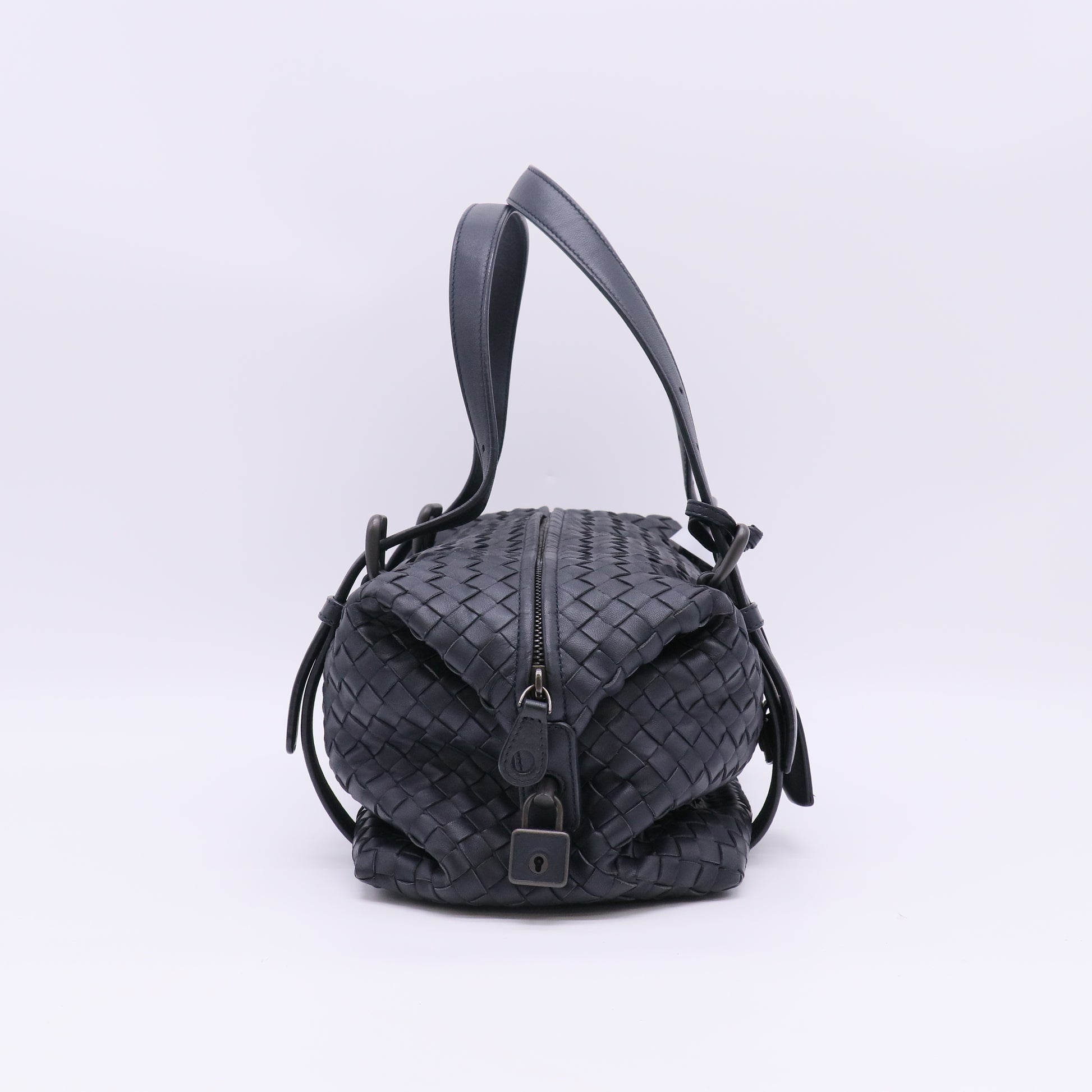 Bottega Veneta Nappa Intrecciato Montaigne Rings Bag Black B23906