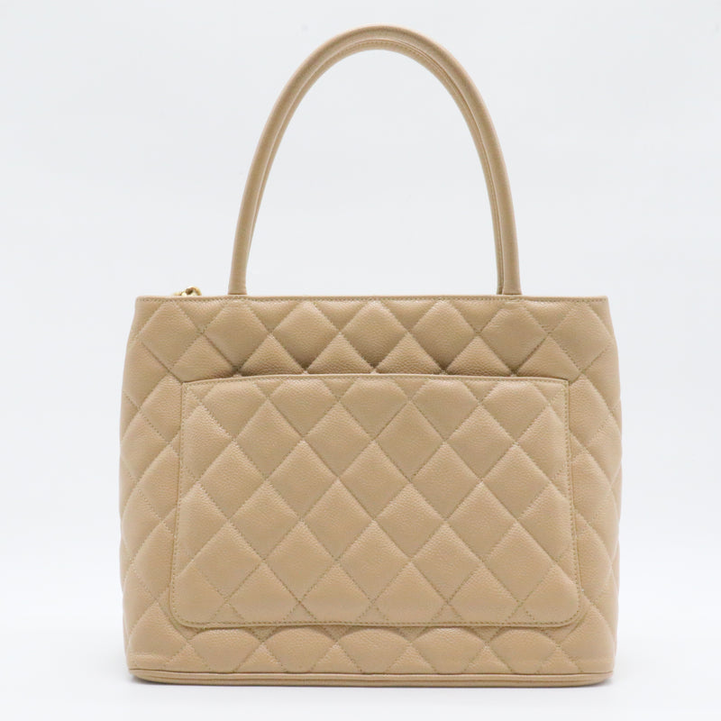 Medallion Tote Quilted Caviar