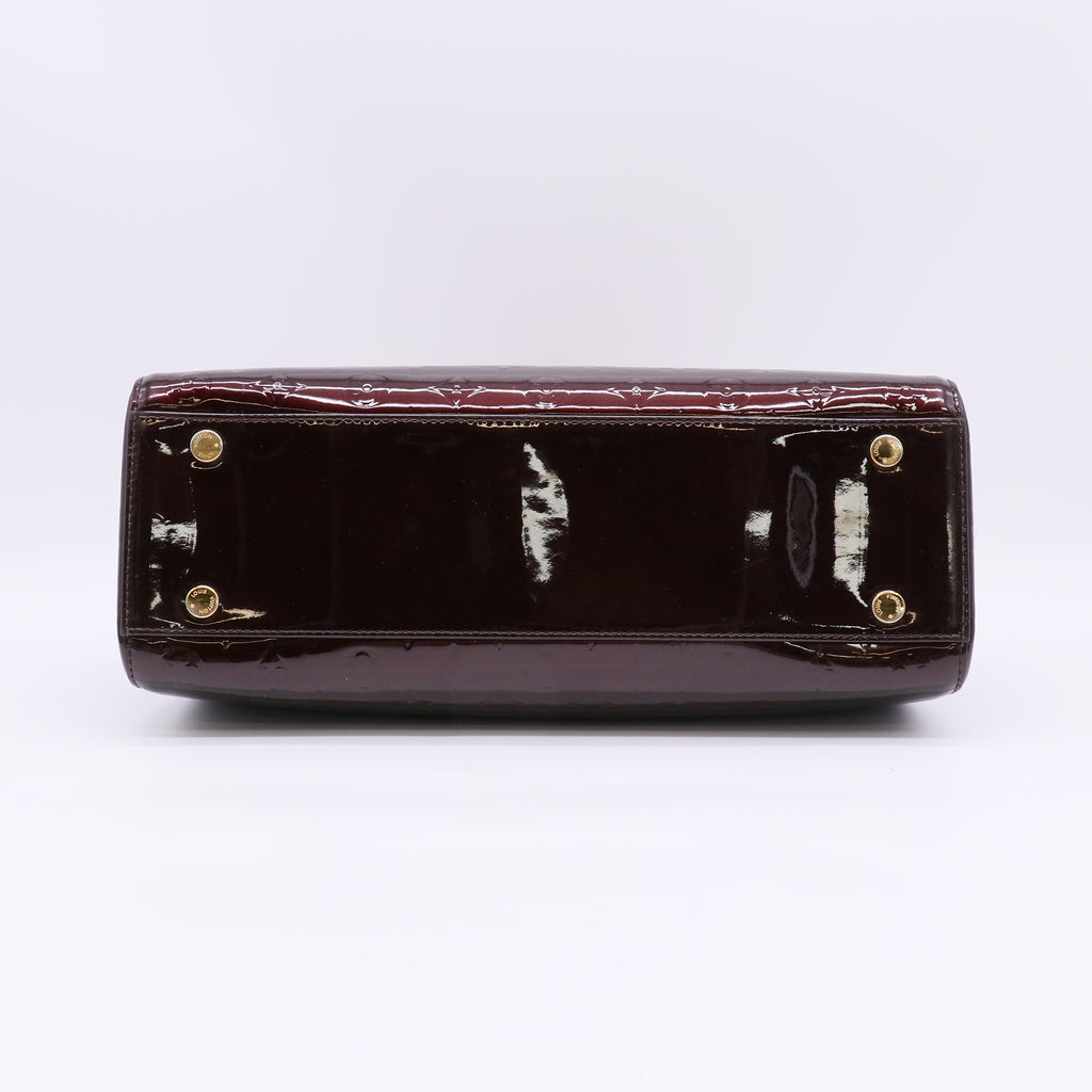 Louis Vuitton Monogram Vernis Brea MM B23075