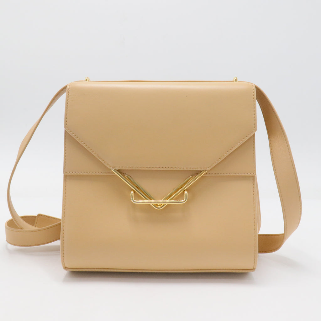 Calfskin The Clip Bag