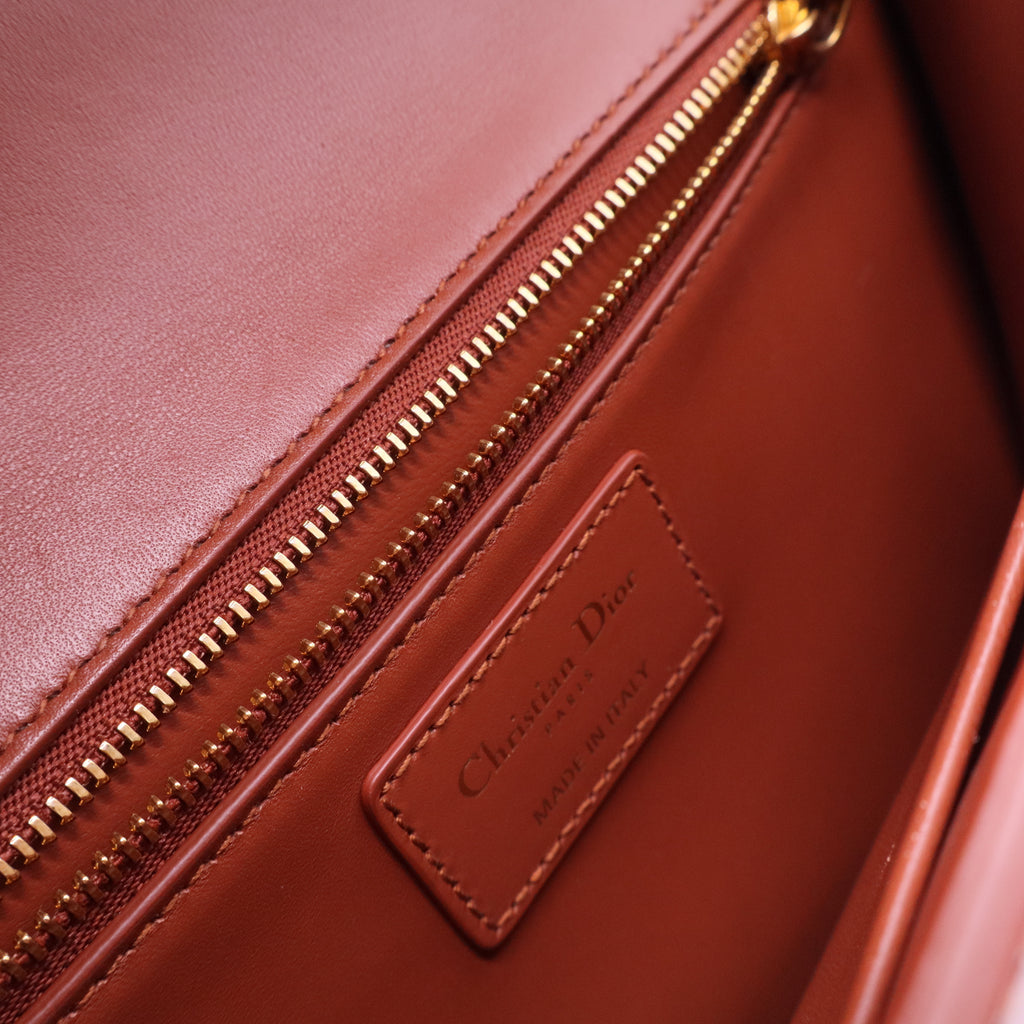 30 Montaigne Box Bag Pink Smooth Calfskin Gold Hardware