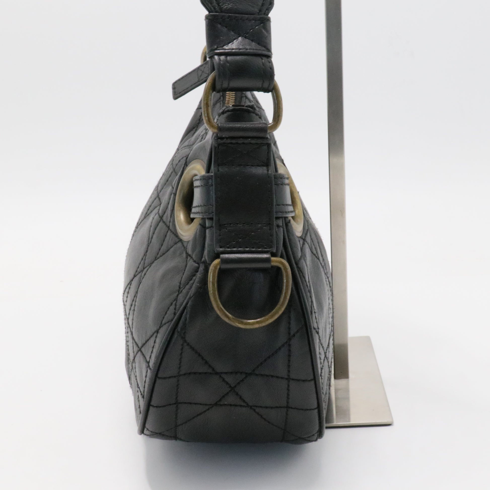 Vintage Cannage Hobo