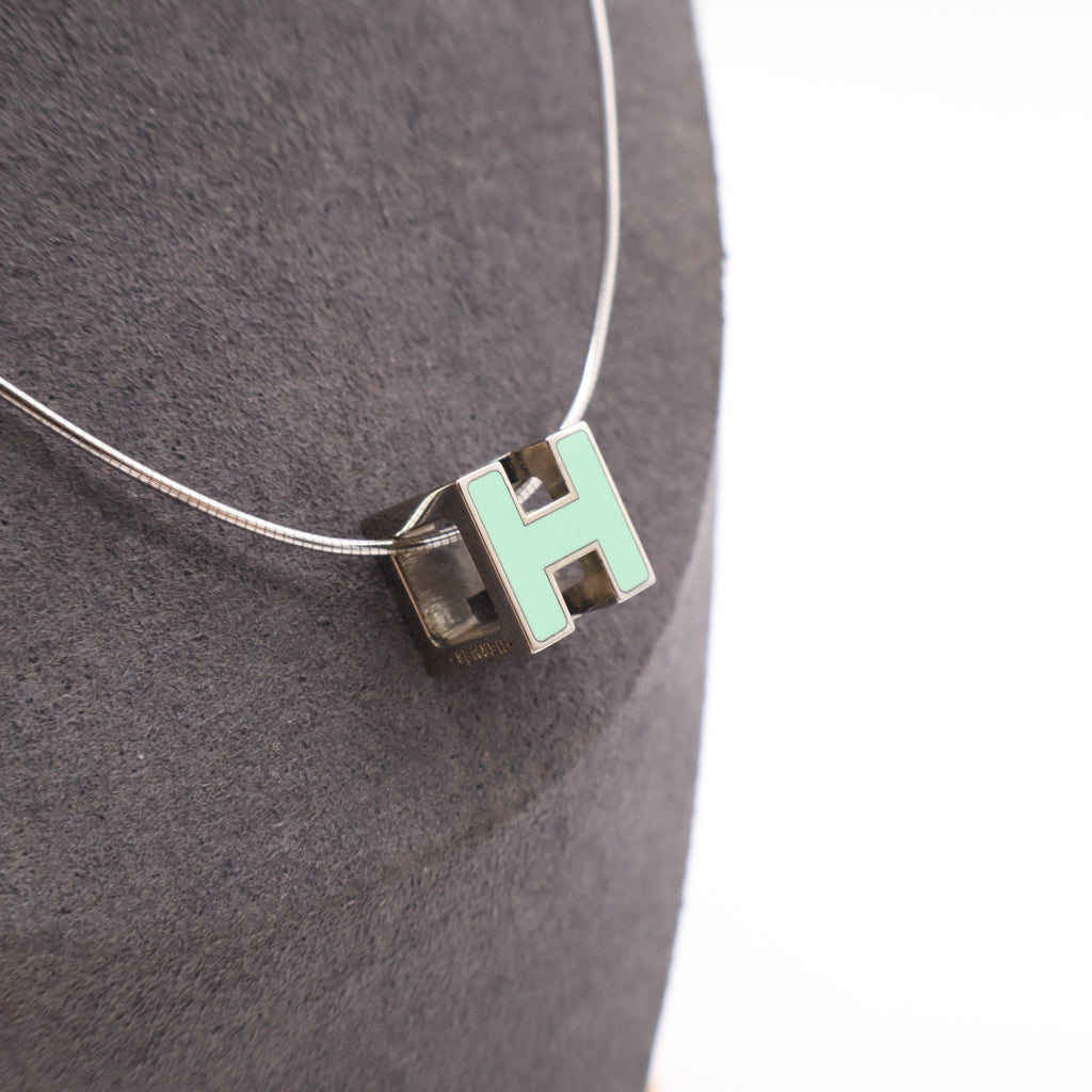 Hermès Cage d'H "H-Cube" pendant necklace W23035