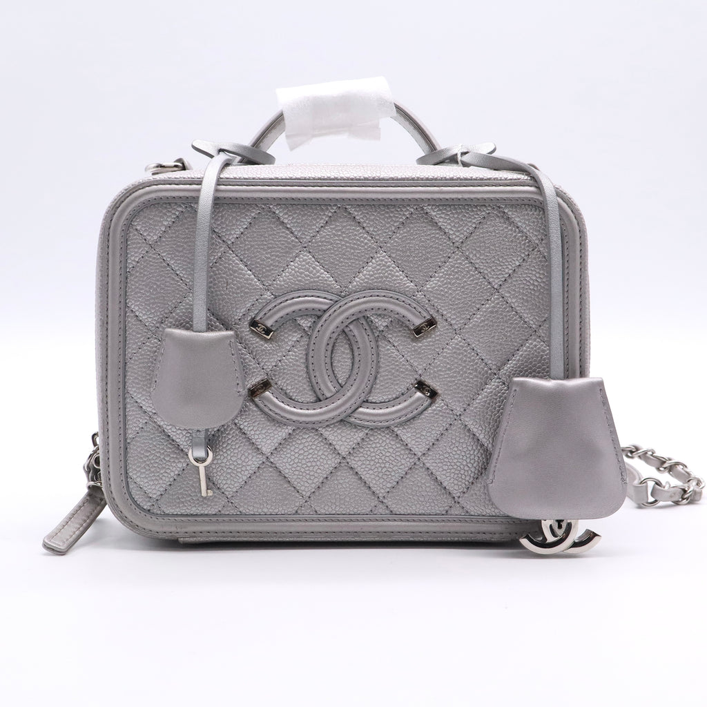 Filigree Vanity Case Quilted Metallic Caviar Medium Twins LDJ2722