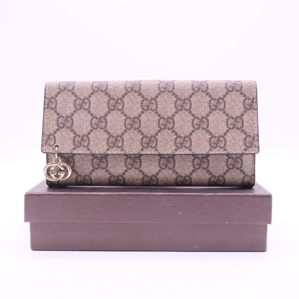 Beige GG Supreme Canvas Interlocking G Continental Wallet