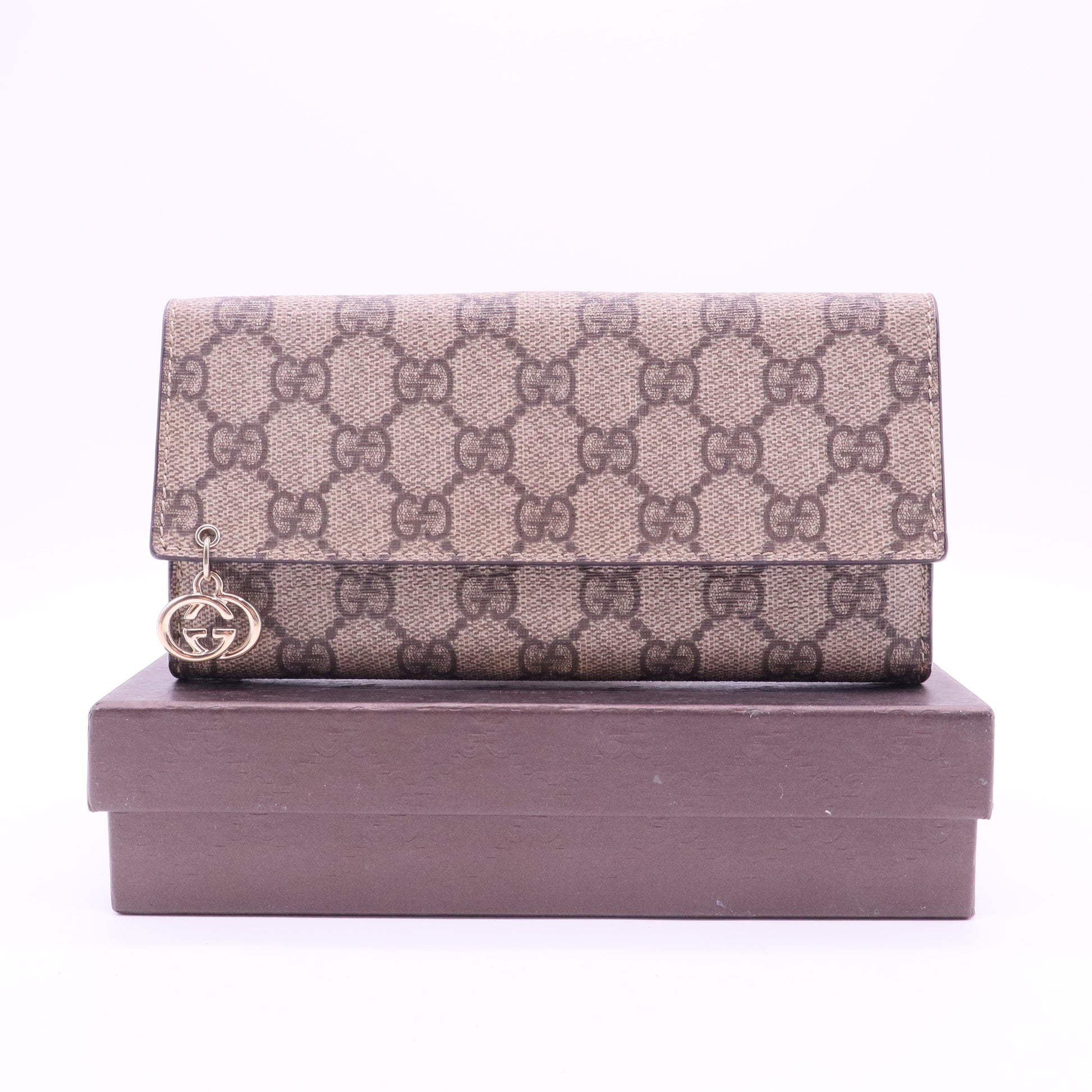 Beige GG Supreme Canvas Interlocking G Continental Wallet