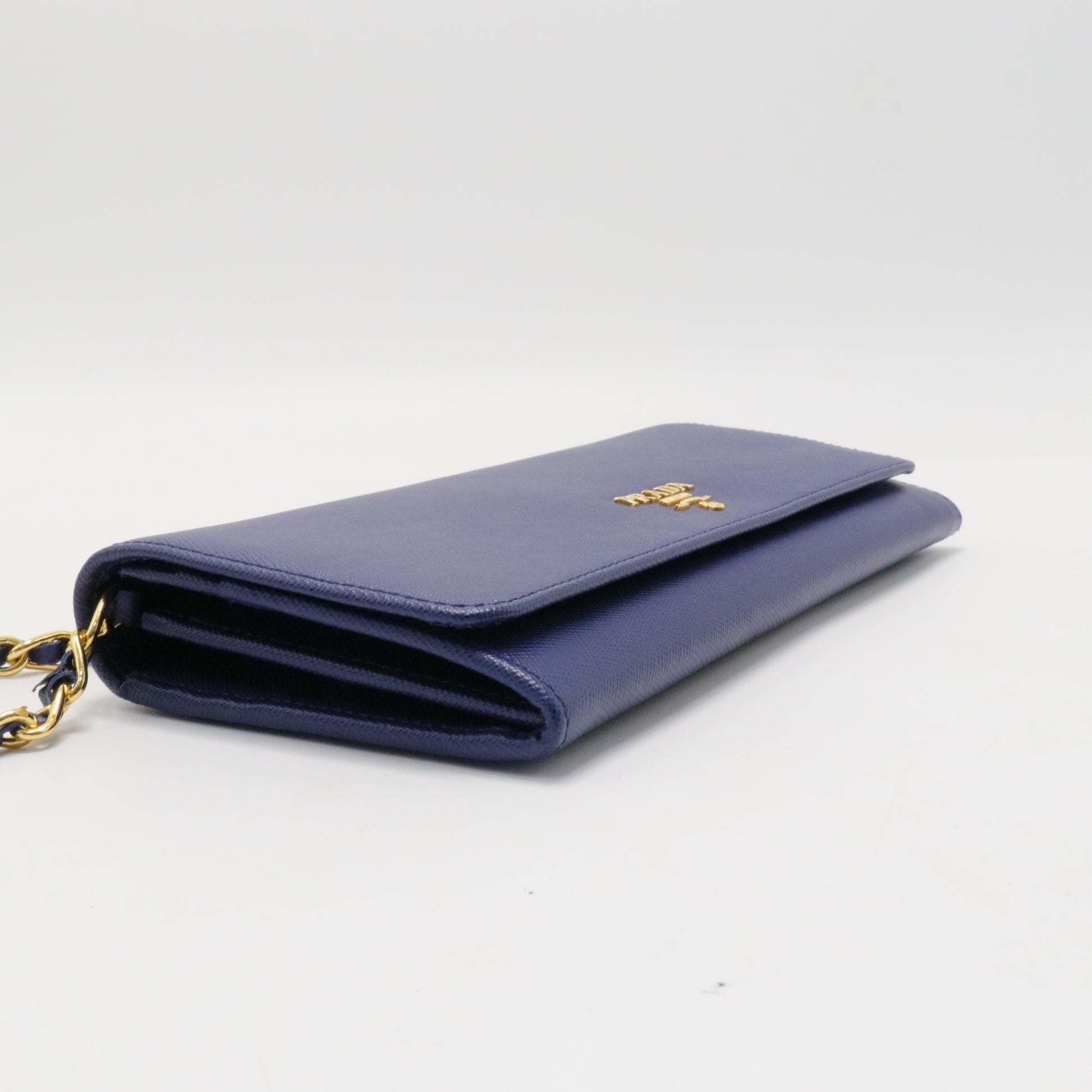 Wallet on Chain Saffiano Leather