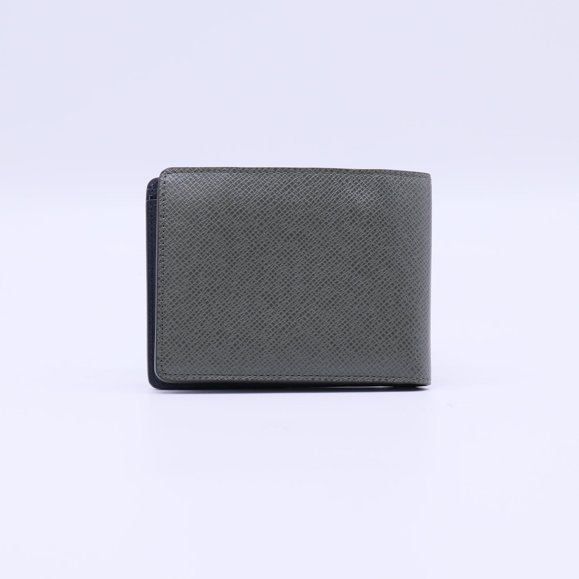 Louis Vuitton Taiga Multiple Wallet W21363
