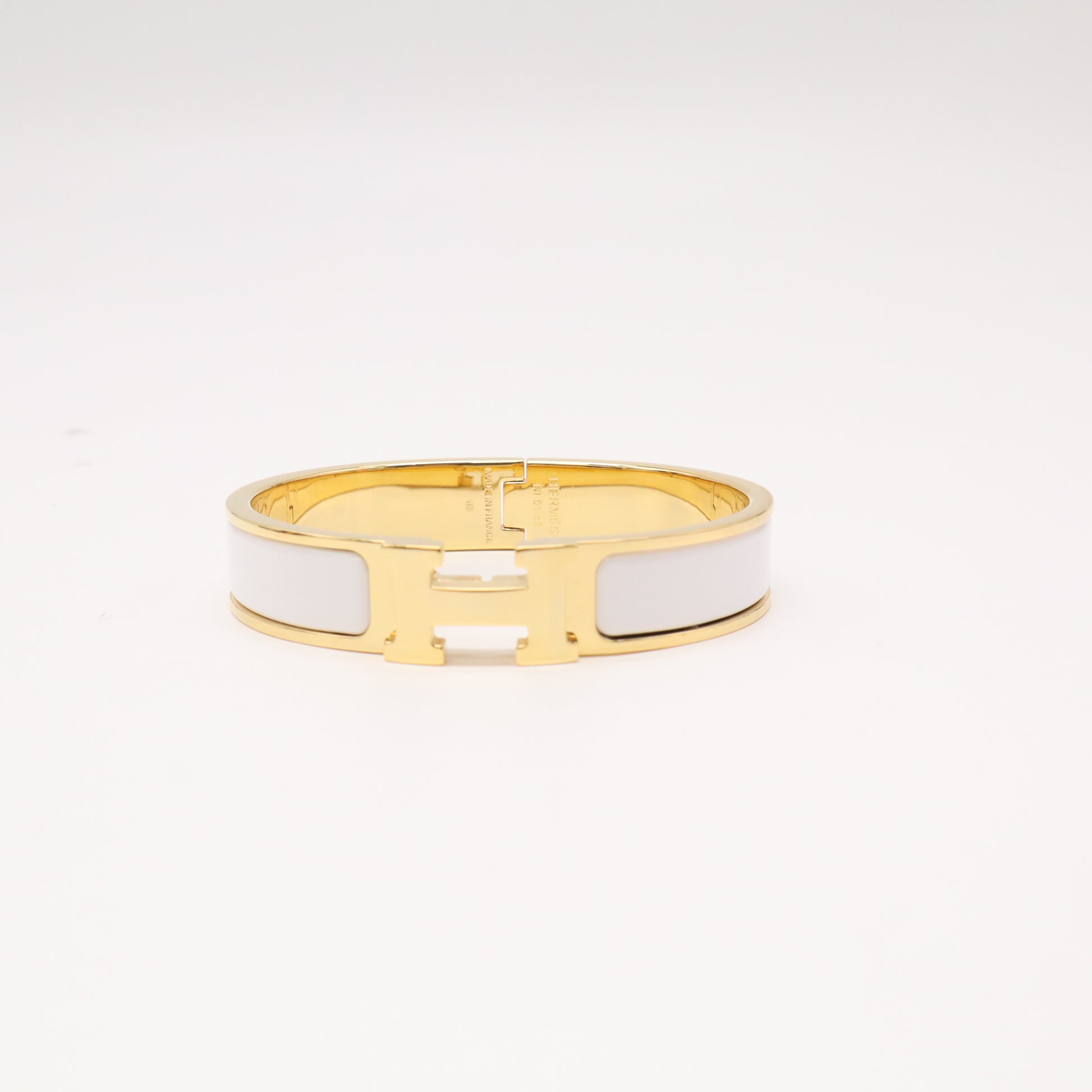 Craie Enamel Yellow Gold Plated Clic-H Narrow PM Bracelet W22887