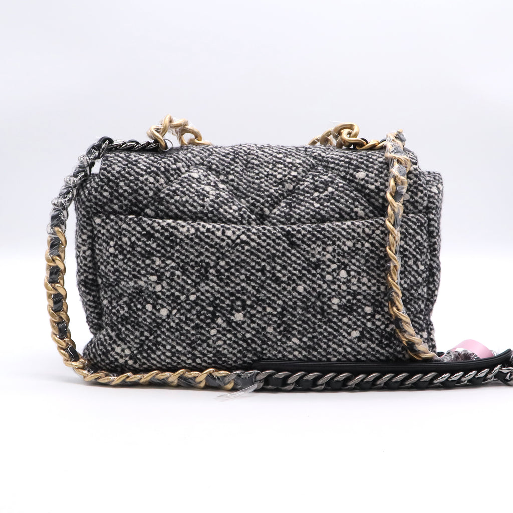 19 Flap Bag Quilted Tweed Medium Twins LDJ2717