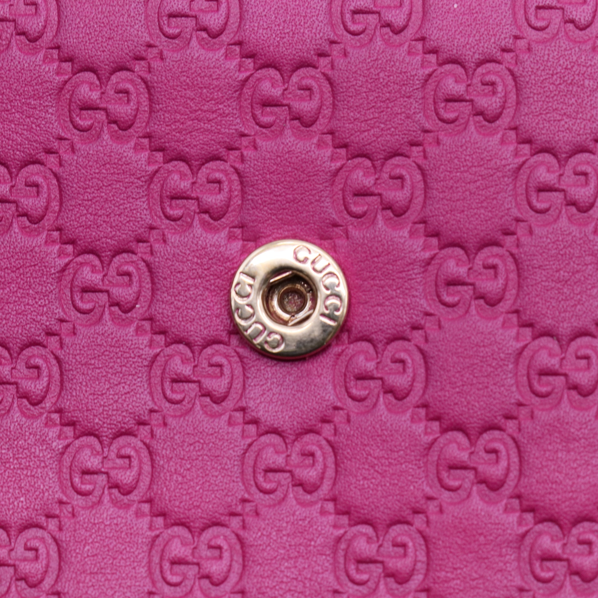 Gucci Microguccissima Leather Metal Bar Continental Flap Wallet Pink W21283