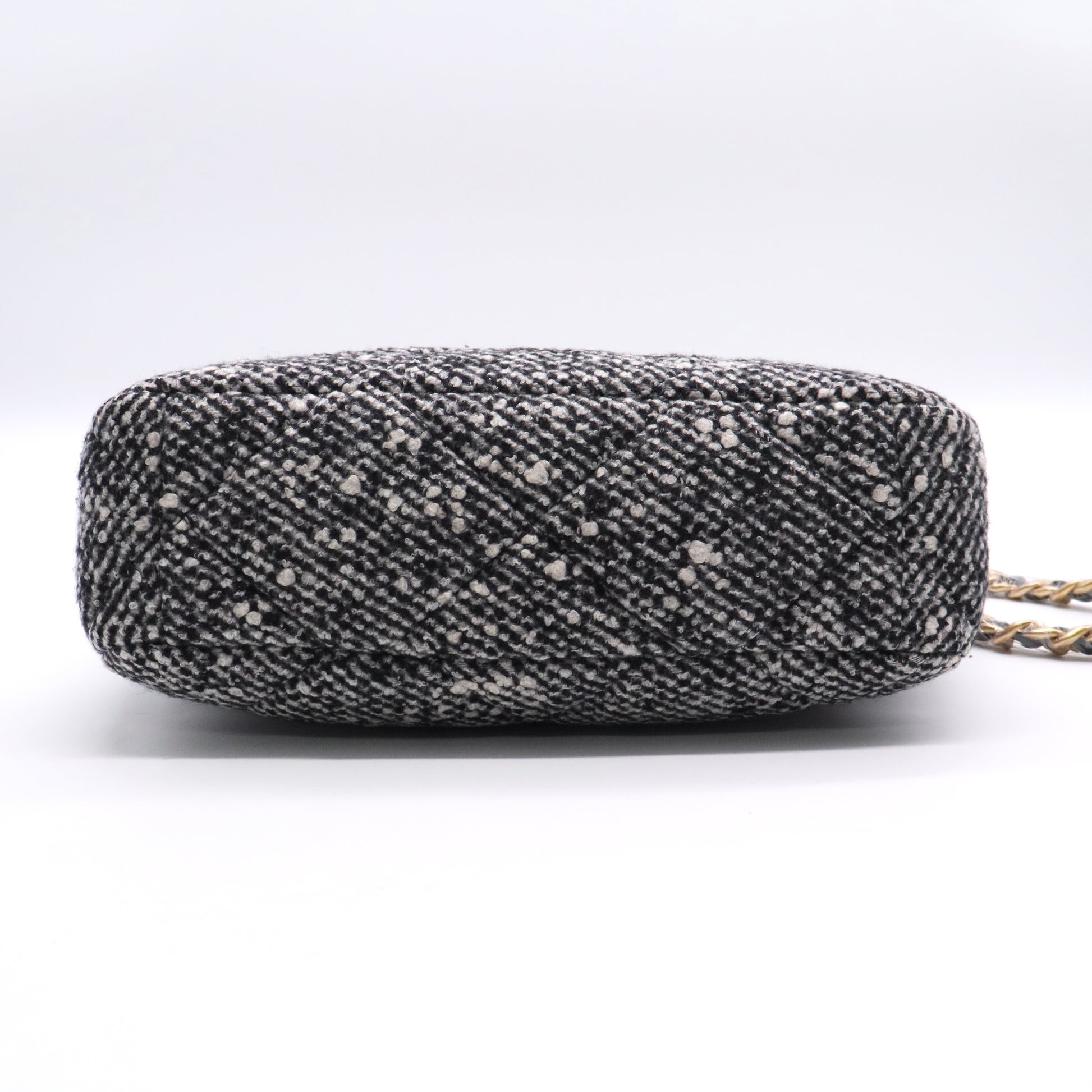 19 Flap Bag Quilted Tweed Medium Twins LDJ2717