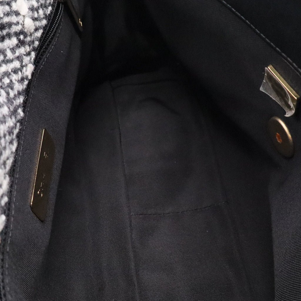 19 Flap Bag Quilted Tweed Medium Twins LDJ2717