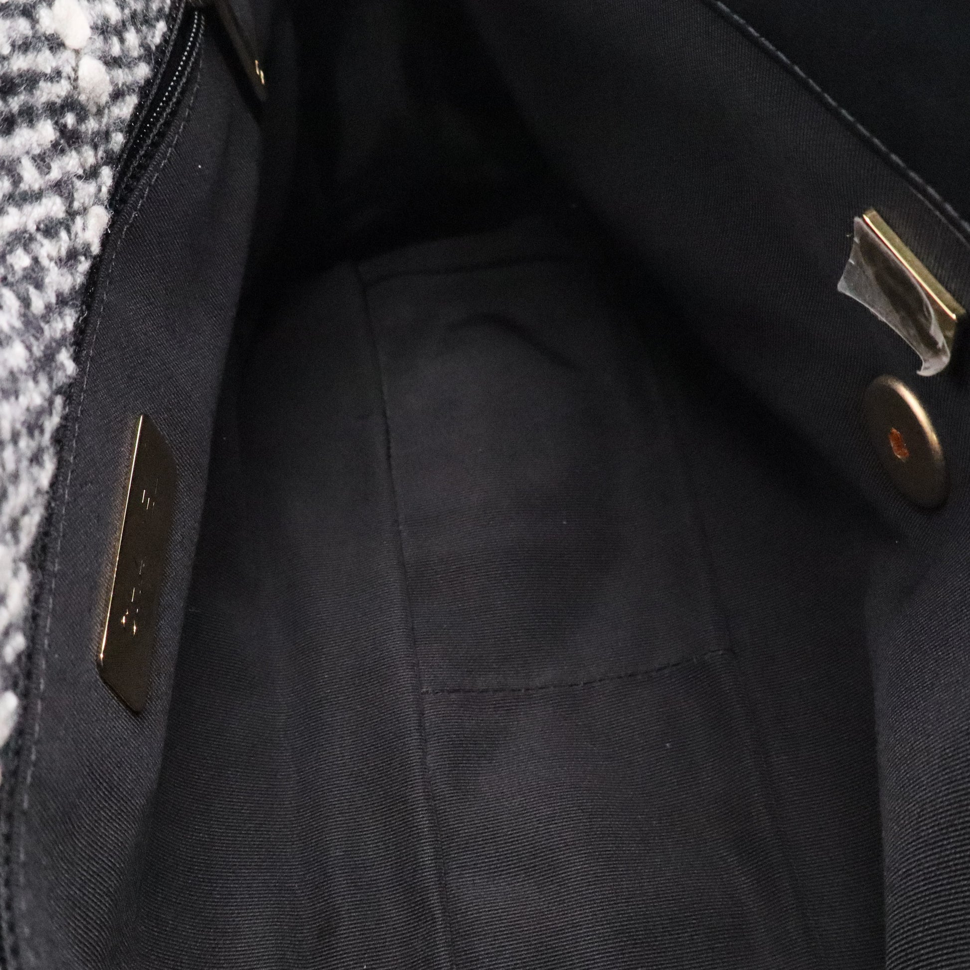 19 Flap Bag Quilted Tweed Medium Twins LDJ2717