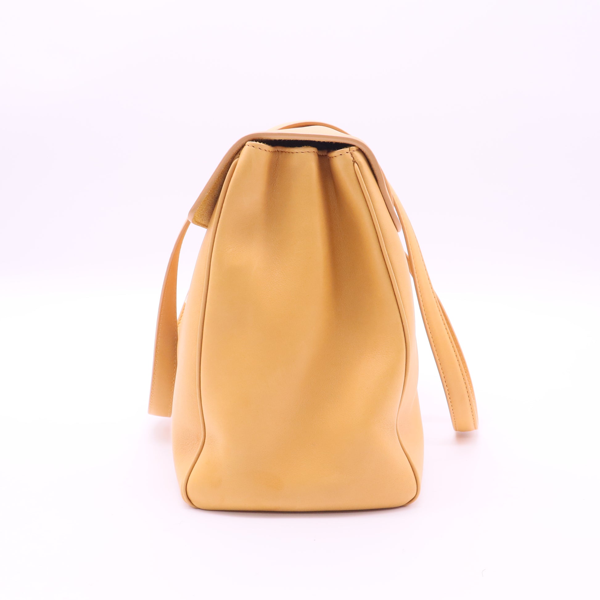 Soft 16 Bag Grained Calfskin Medium Twins
