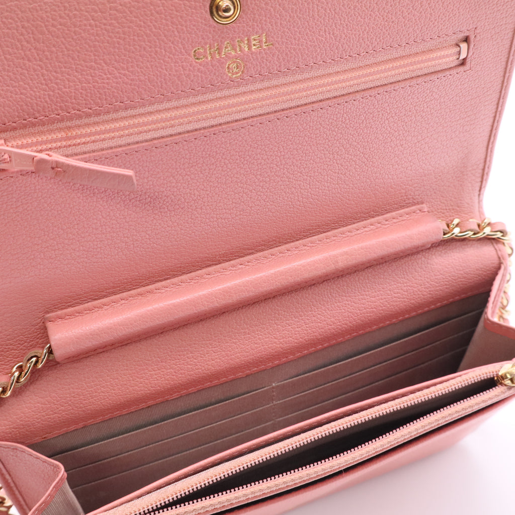 Calfskin Camellia Wallet on Chain