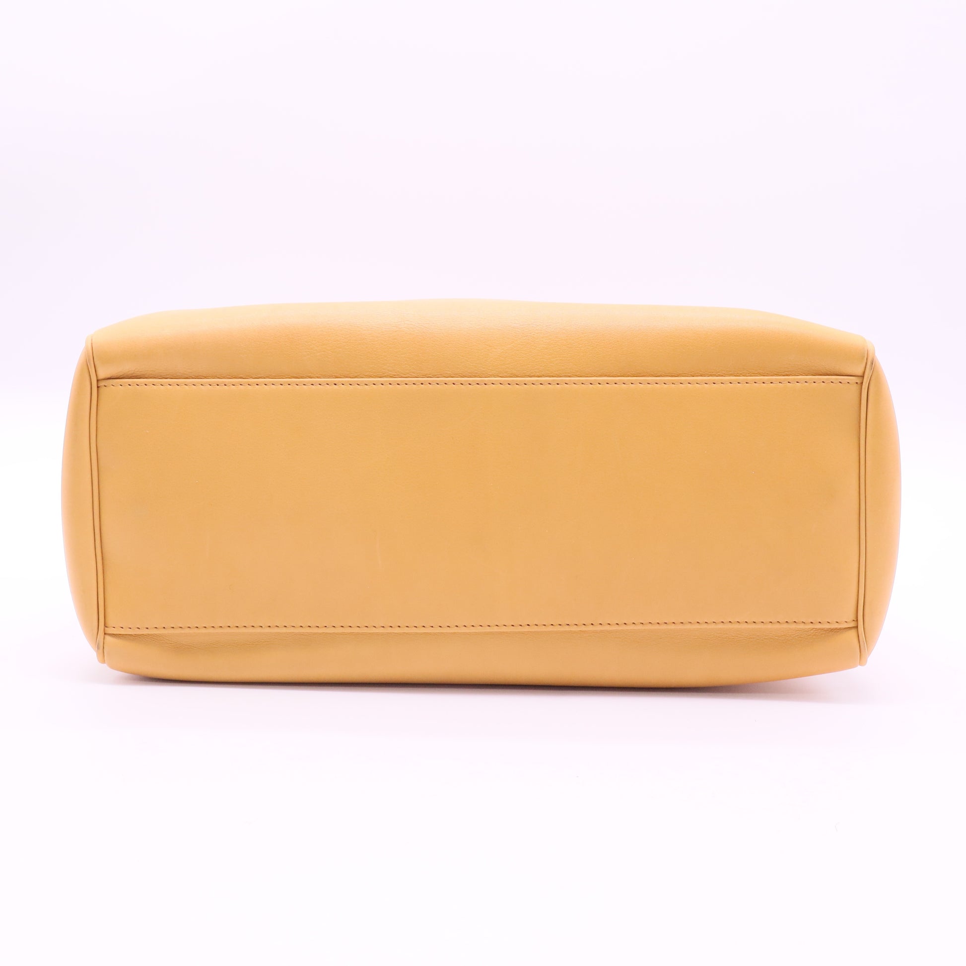 Soft 16 Bag Grained Calfskin Medium Twins