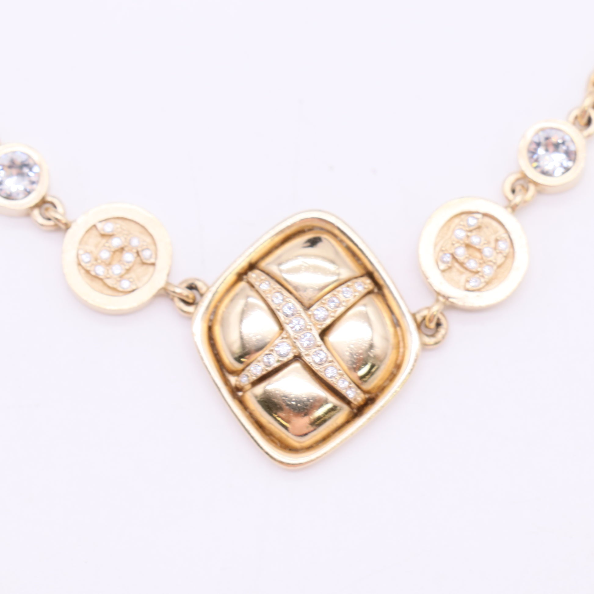 Chanel Matelasse Quilted Square CC Pendant Necklace twins LDZ862