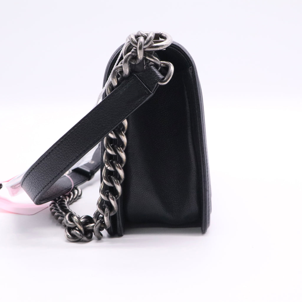 Chanel Boy Flap Bag Quilted Caviar Old Medium twins LDJ2728