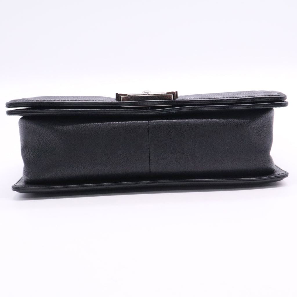 Chanel Boy Flap Bag Quilted Caviar Old Medium twins LDJ2728