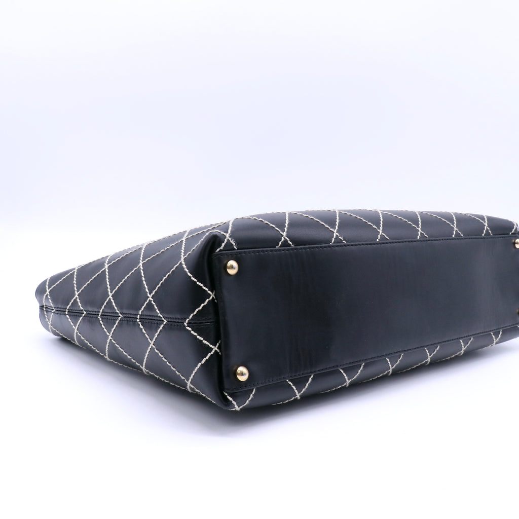 Chanel Wild Stitch Vivian Tote Bag twins B22010