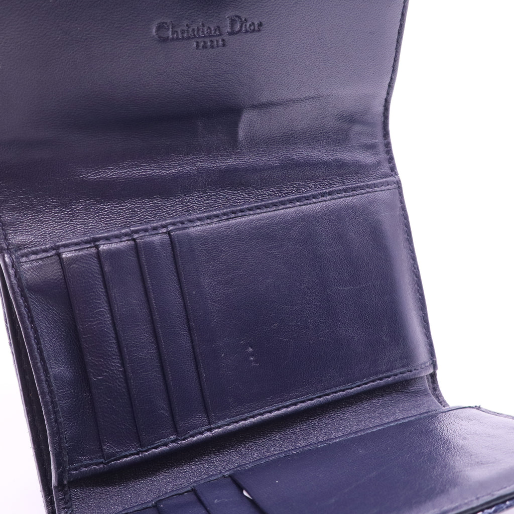Crinkled Leather Diorama Trifold Wallet
