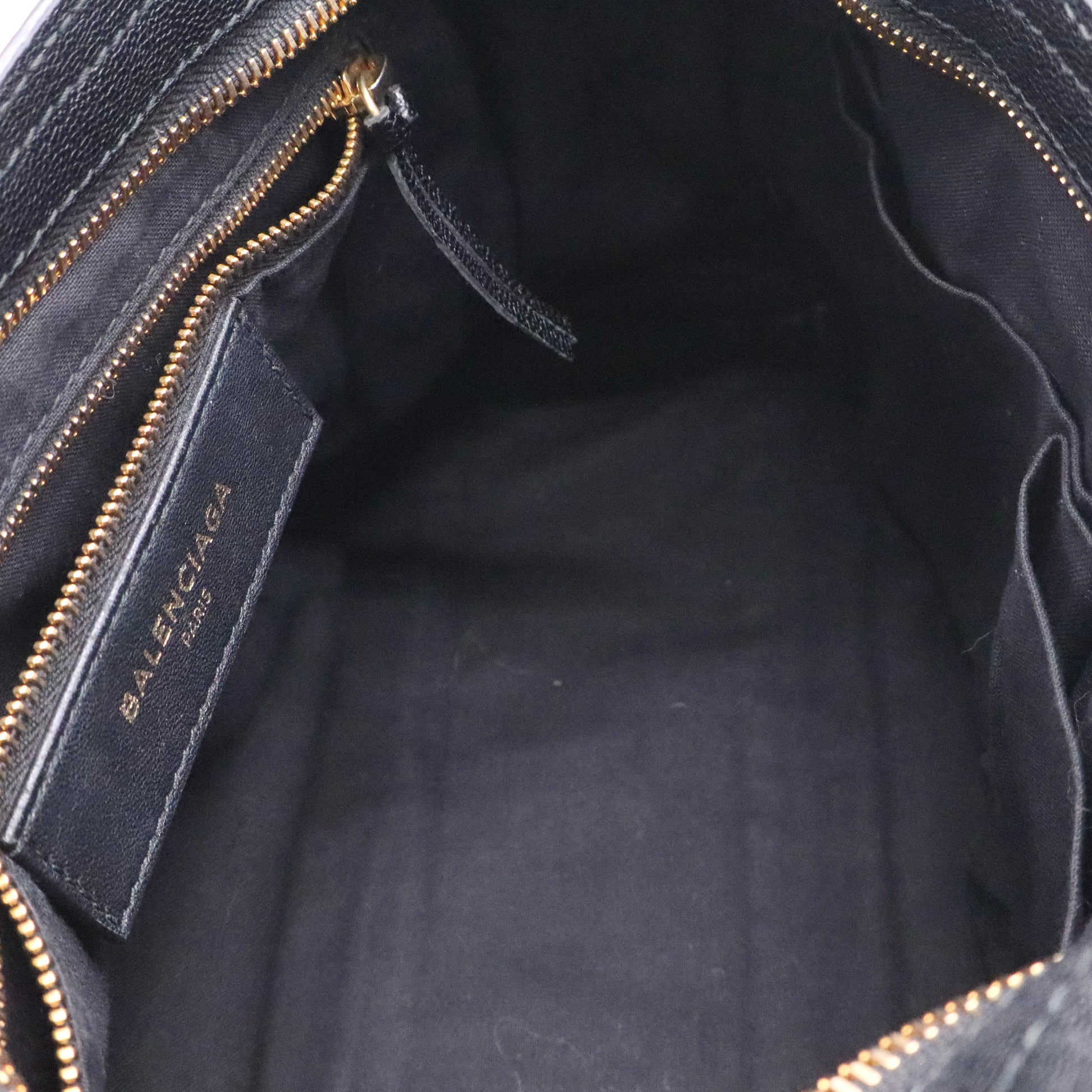 Classic Metallic Edge City Shoulder Bag twins LDJ2730