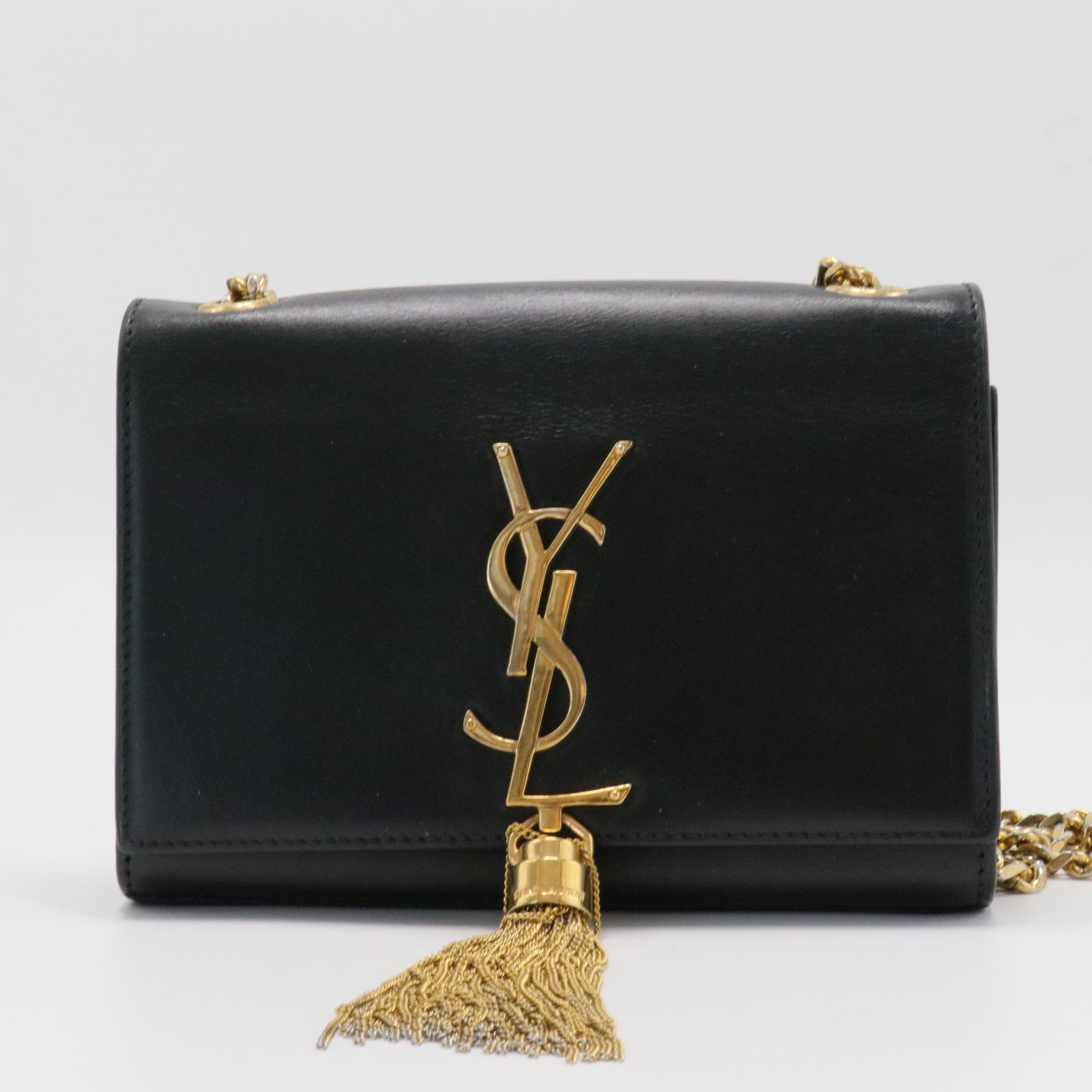 Kate Small in grain de poudre Embossed Leather