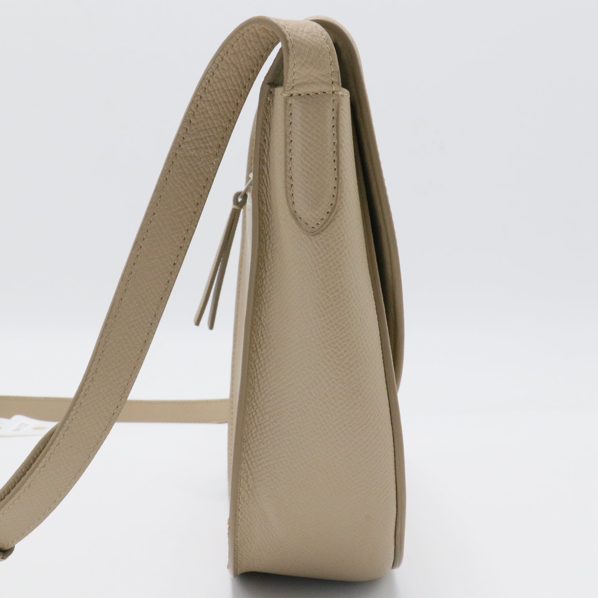 Trotteur Crossbody Bag Grainy Leather Medium
