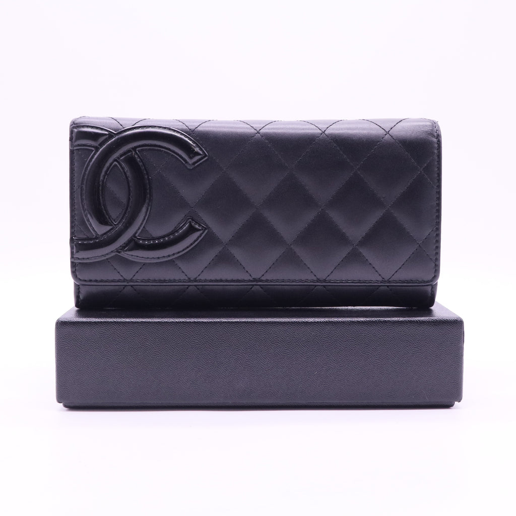 Calfskin Quilted Cambon Gusset Flap Wallet Black